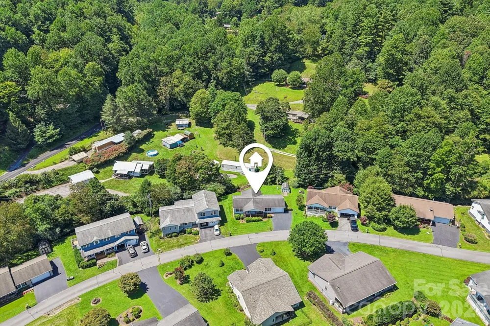 117 Pinellas Lane Waynesville, NC 28785