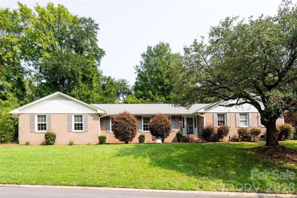 171 Suburban Avenue NE Concord, NC 28025