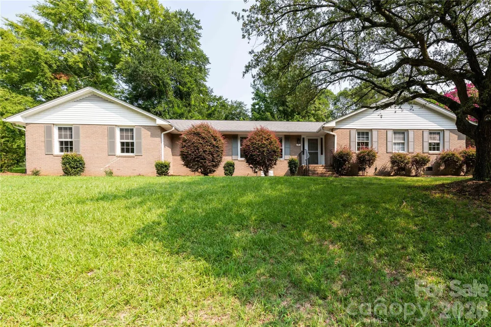 171 Suburban Avenue NE Concord, NC 28025