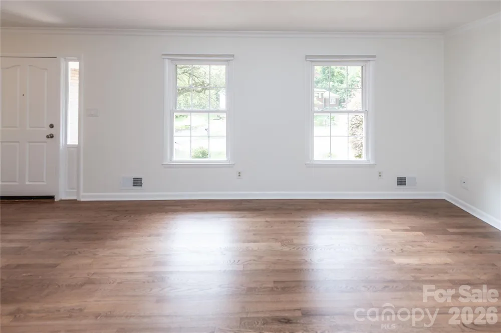 171 Suburban Avenue NE Concord, NC 28025