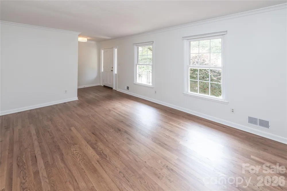 171 Suburban Avenue NE Concord, NC 28025