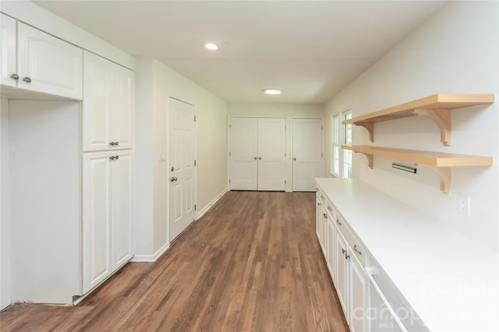 171 Suburban Avenue NE Concord, NC 28025