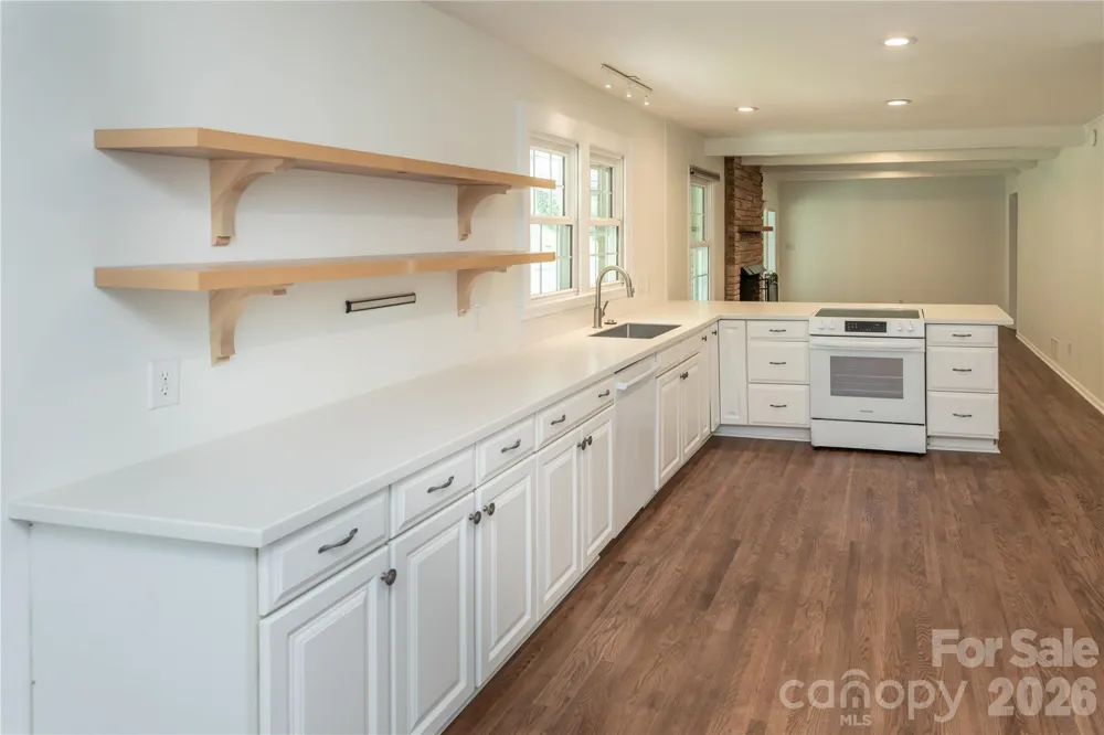 171 Suburban Avenue NE Concord, NC 28025