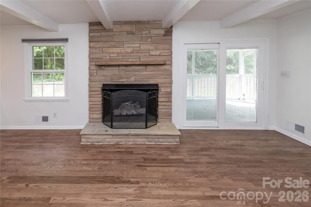 171 Suburban Avenue NE Concord, NC 28025