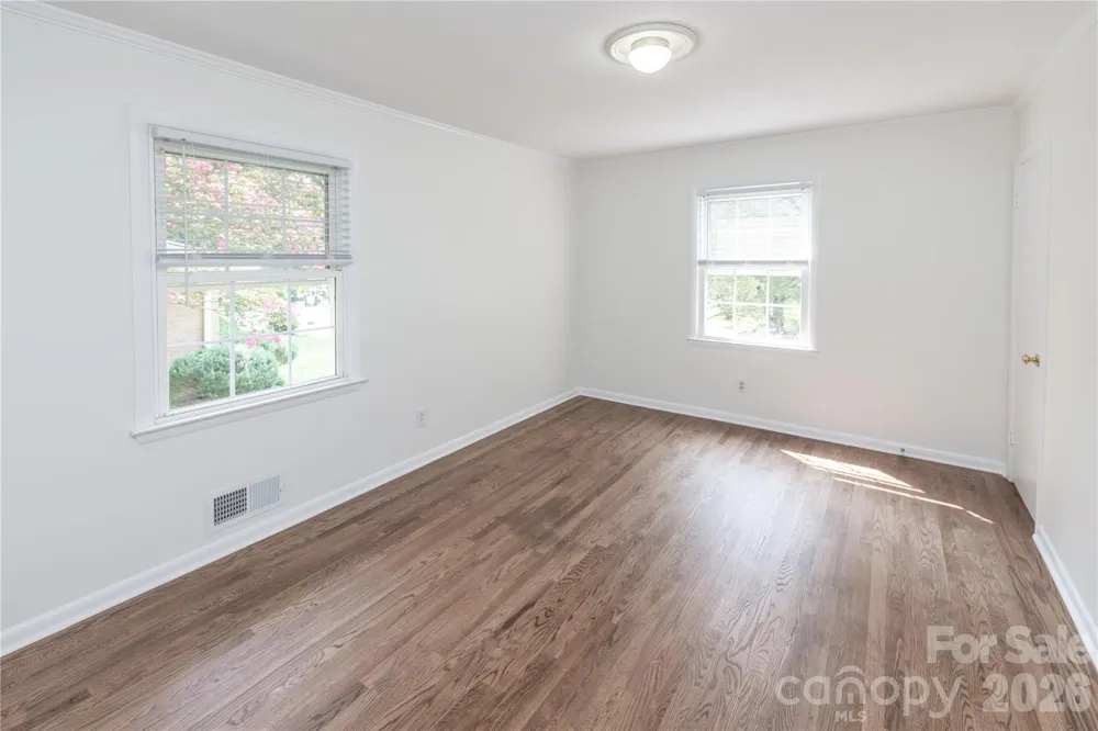 171 Suburban Avenue NE Concord, NC 28025