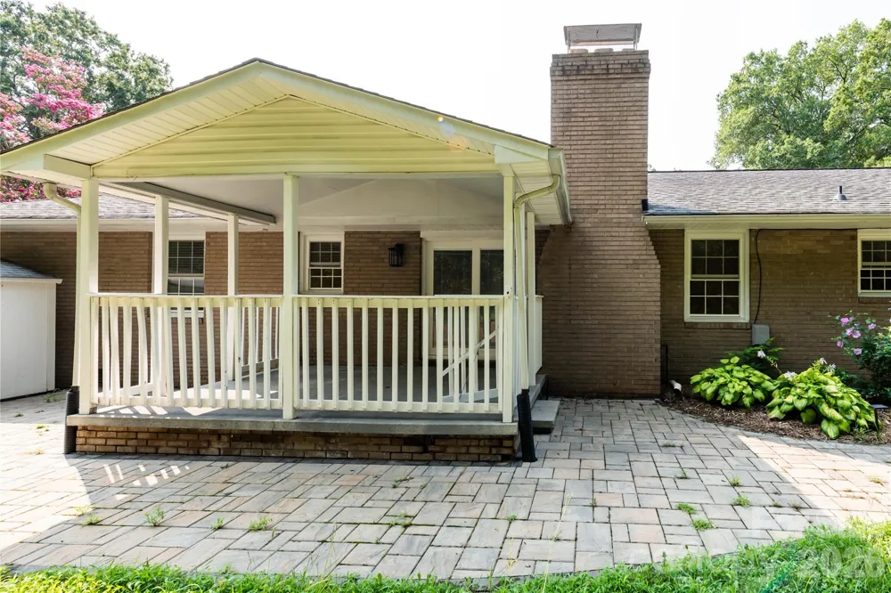 171 Suburban Avenue NE Concord, NC 28025