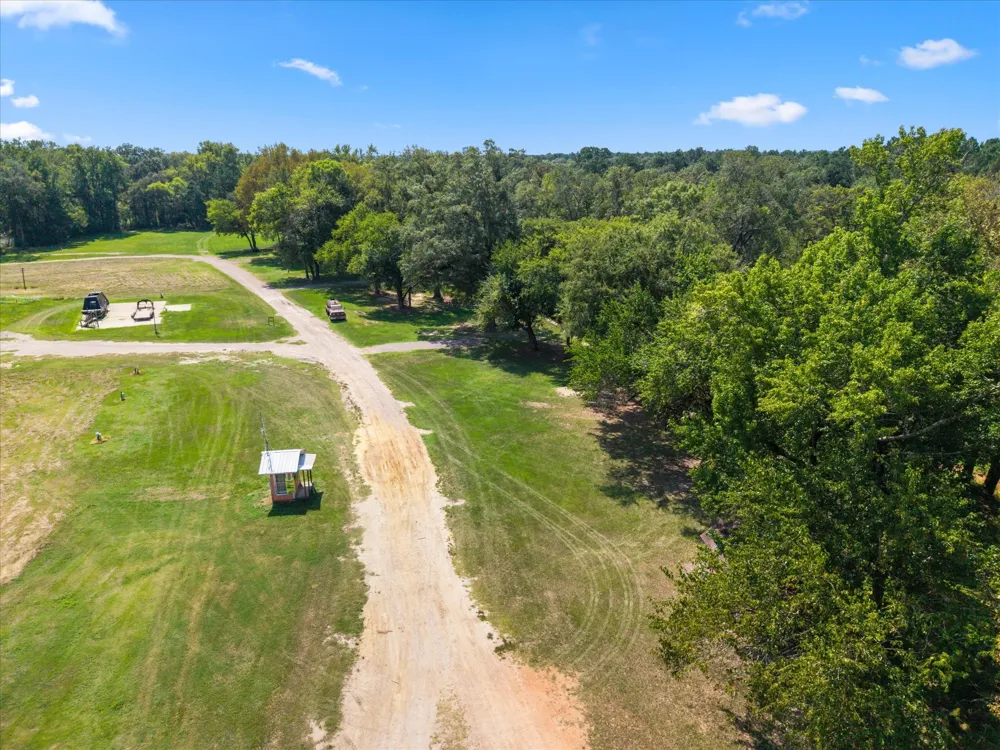 1602 TX HWY 49 Jefferson, TX 75657