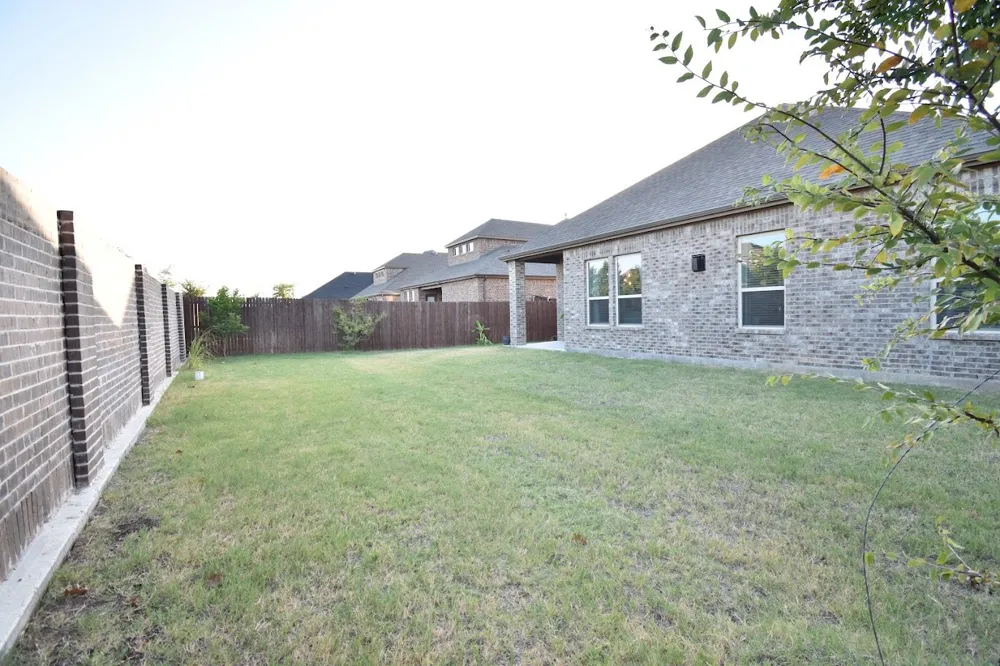 1405 Xeresa Drive Little Elm, TX 75068