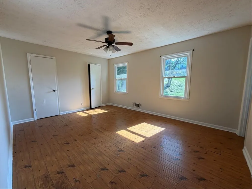 984 Beaver Ruin Road Norcross, GA 30093