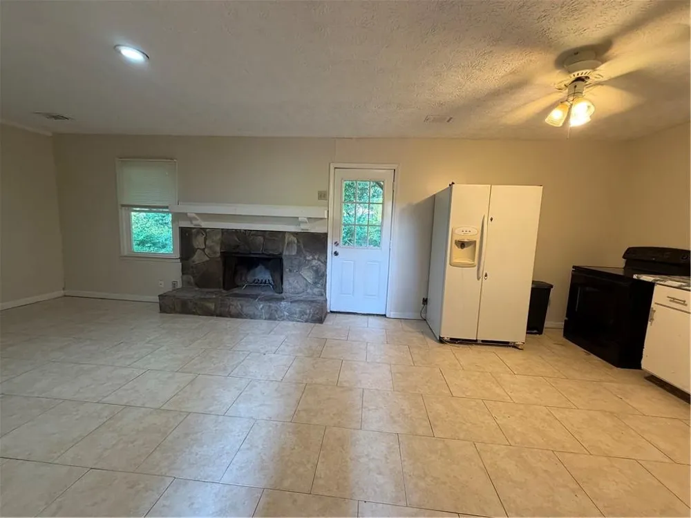 984 Beaver Ruin Road Norcross, GA 30093