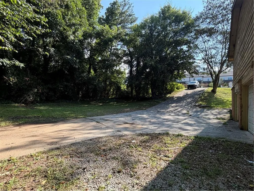 984 Beaver Ruin Road Norcross, GA 30093