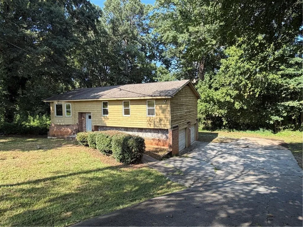 984 Beaver Ruin Road Norcross, GA 30093
