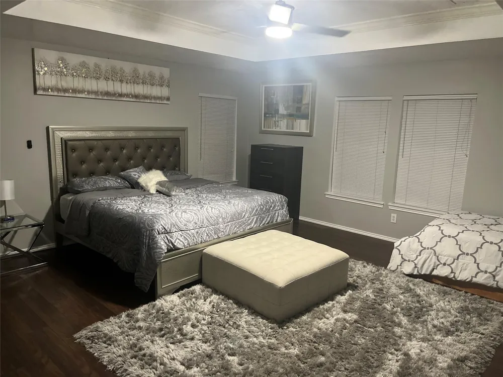 5014 Kleinbrook Drive Houston, TX 77066