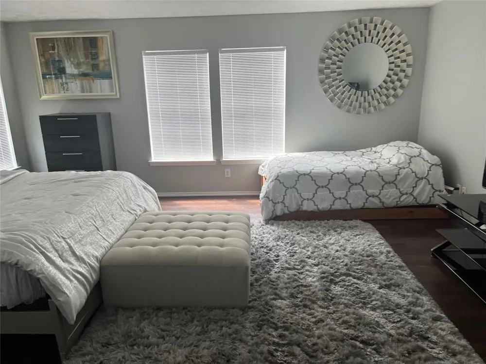 5014 Kleinbrook Drive Houston, TX 77066