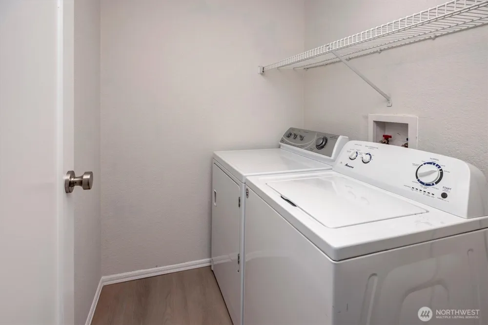 12740 NE 10th Place #E305 Bellevue, WA 98005