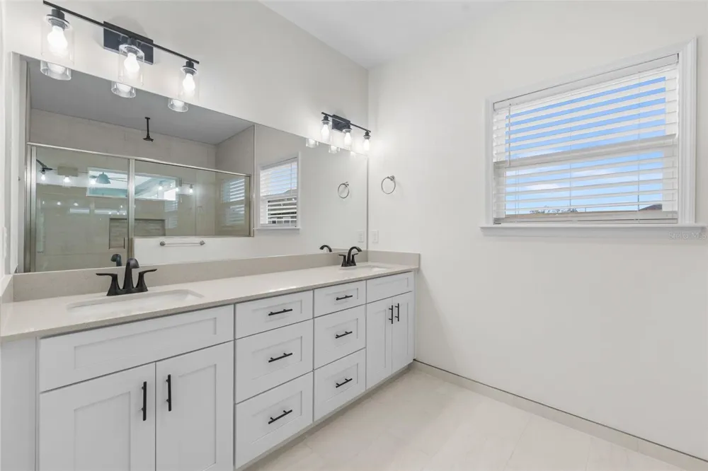 6735 SW 10TH LANE Gainesville, FL 32607