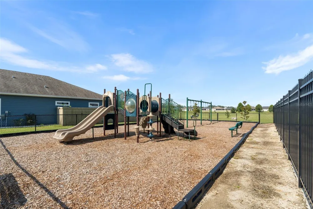 6735 SW 10TH LANE Gainesville, FL 32607