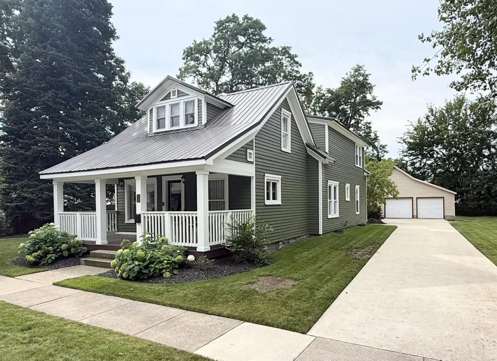 114 Cedar Street Paw Paw, MI 49079