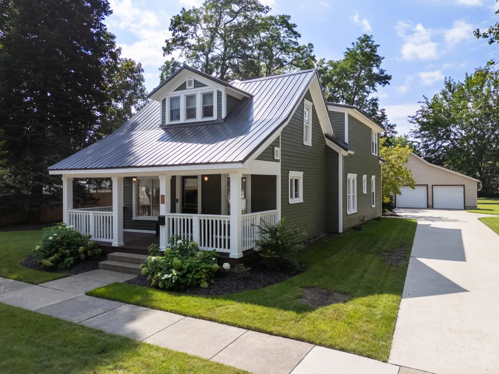 114 Cedar Street Paw Paw, MI 49079