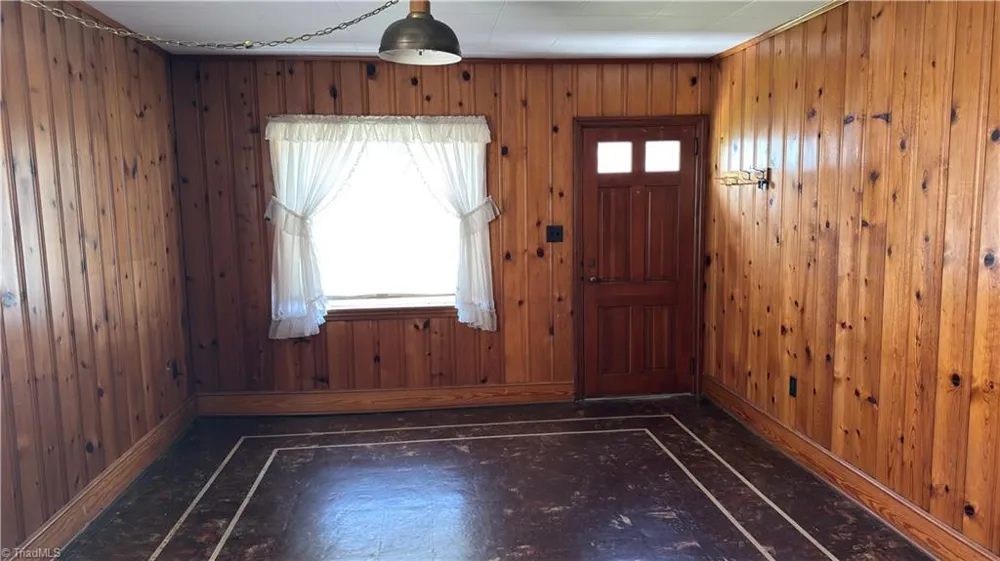 417 W Main Street Yadkinville, NC 27055
