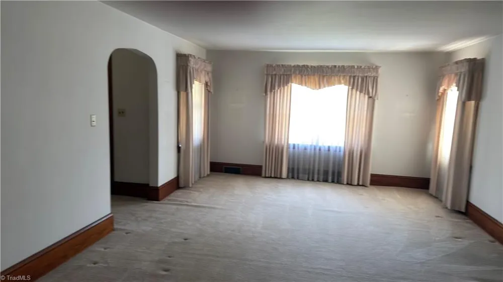 417 W Main Street Yadkinville, NC 27055