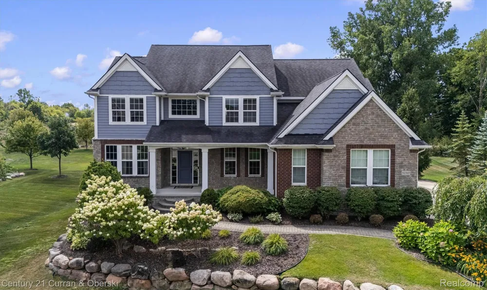 52365 Trailwood Drive Lyon Charter Township, MI 48178