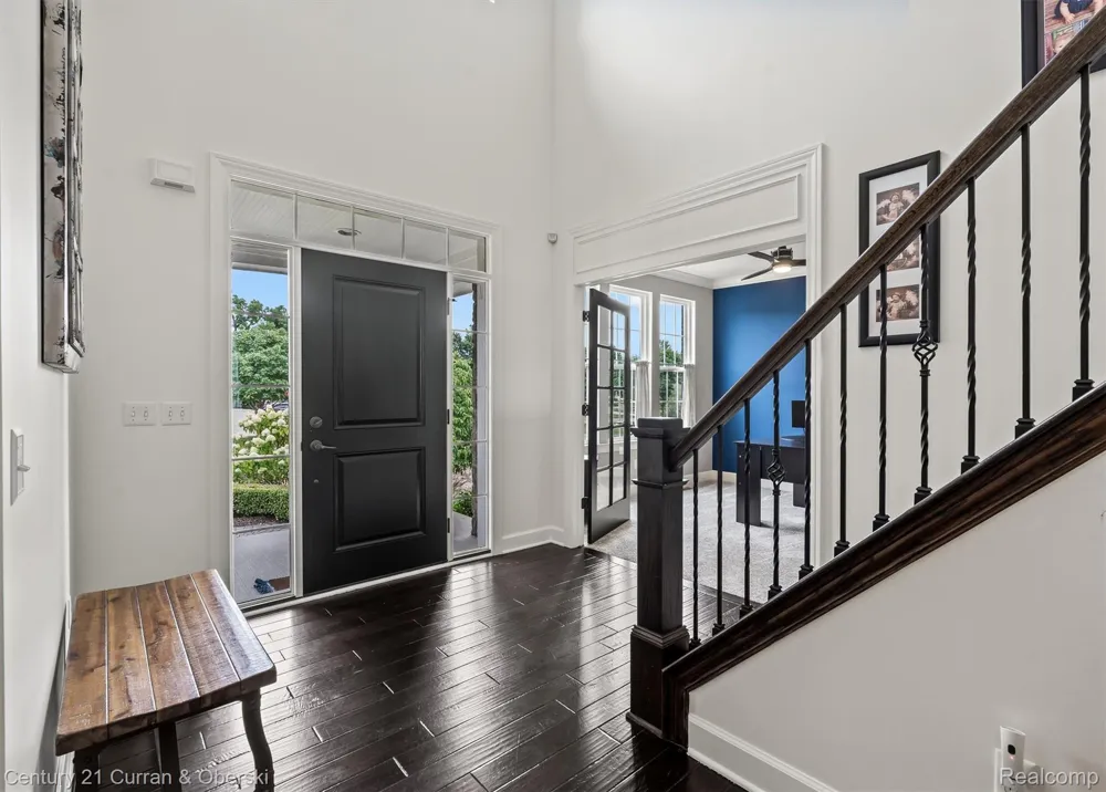 52365 Trailwood Drive Lyon Charter Township, MI 48178