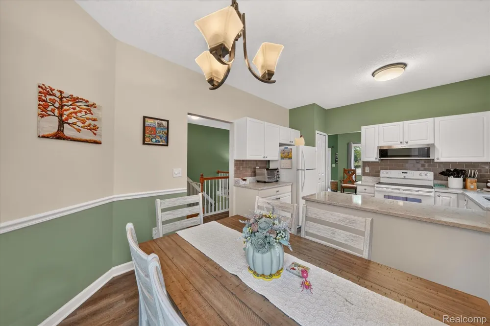 4313 Osprey Lane Burton City, MI 48519