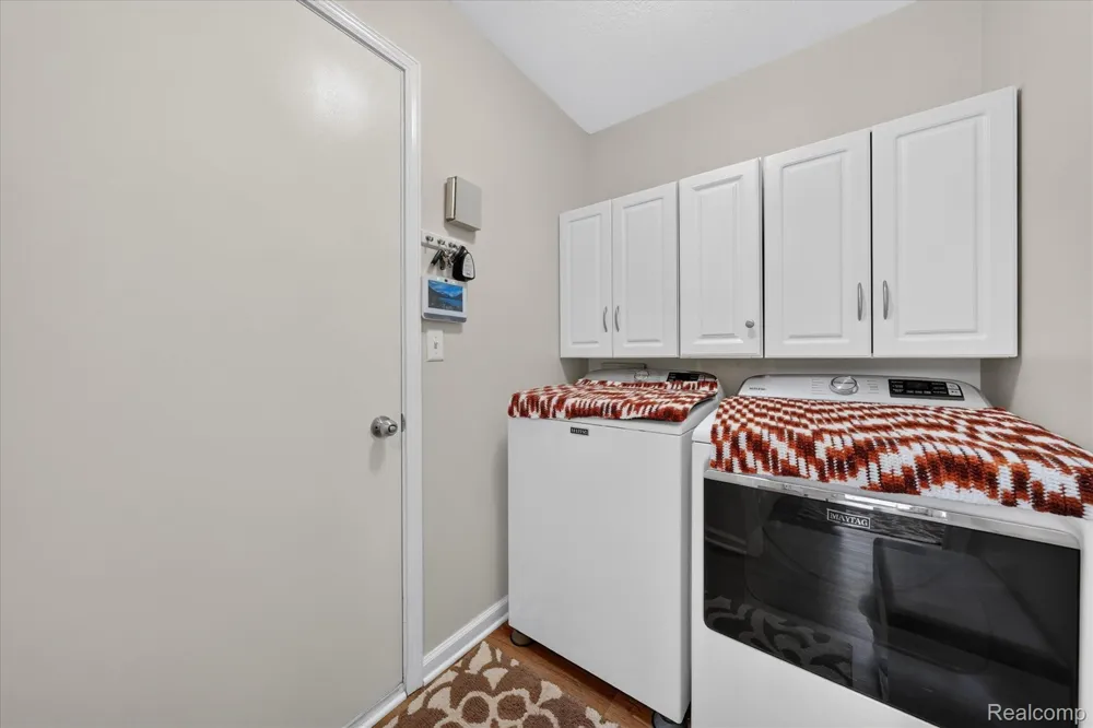 4313 Osprey Lane Burton City, MI 48519