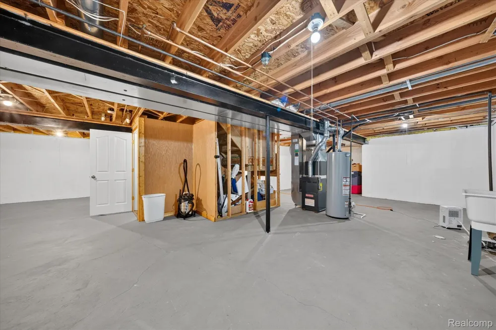 4313 Osprey Lane Burton City, MI 48519