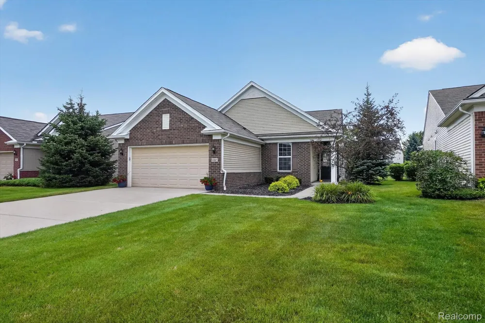 9397 Sand Hill Drive Grand Blanc Charter Township, MI 48439