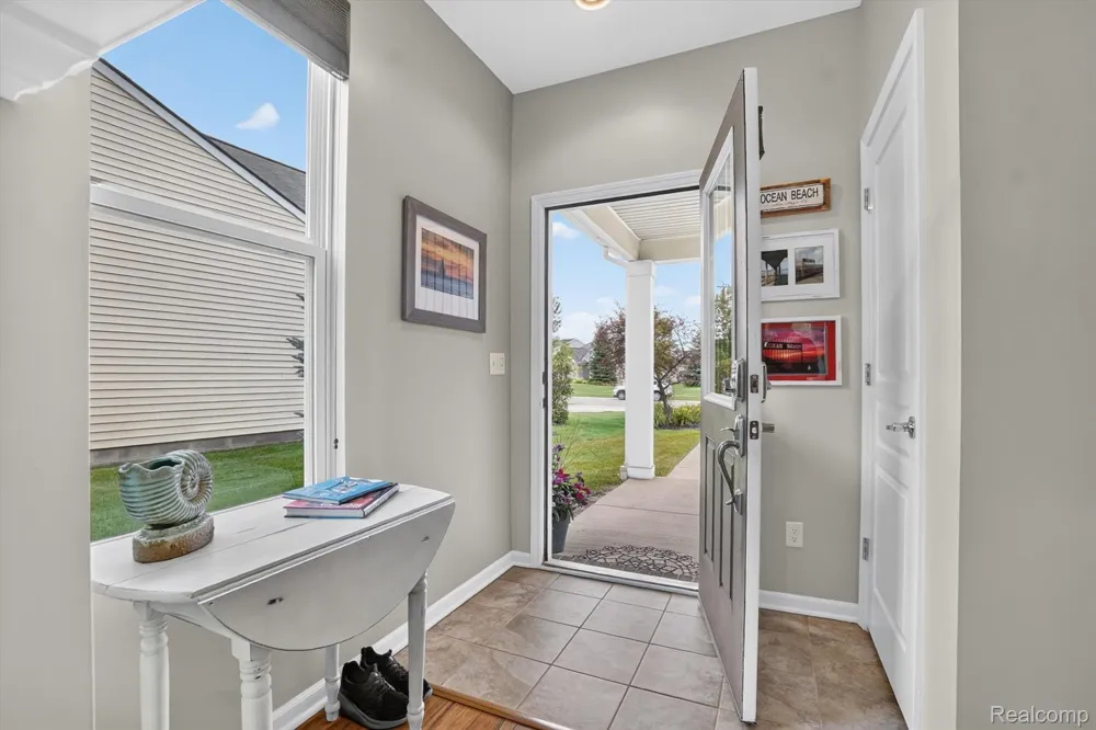 9397 Sand Hill Drive Grand Blanc Charter Township, MI 48439