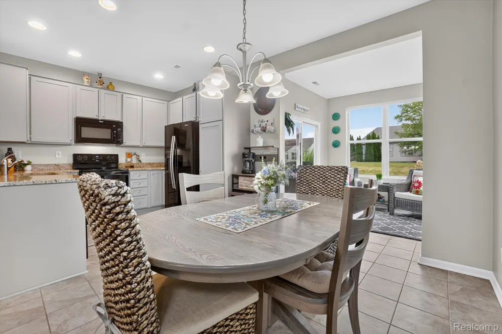 9397 Sand Hill Drive Grand Blanc Charter Township, MI 48439