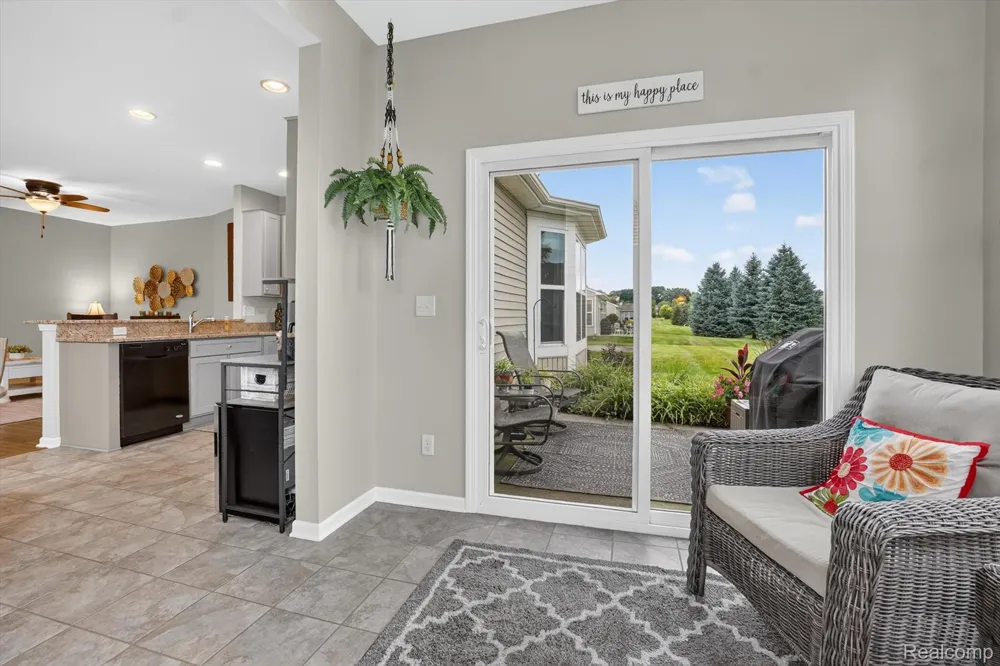 9397 Sand Hill Drive Grand Blanc Charter Township, MI 48439