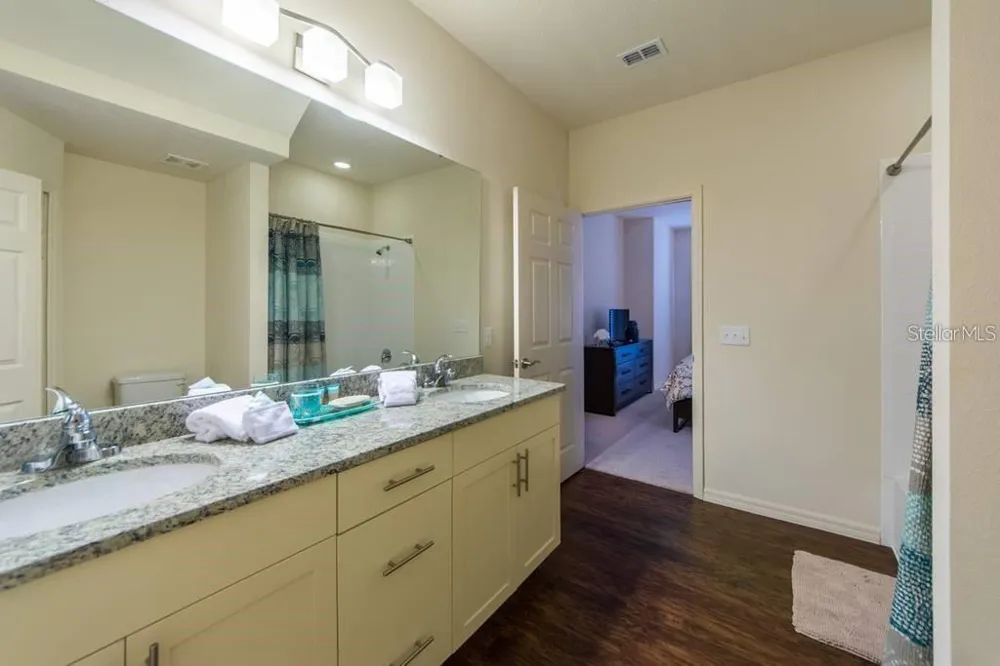 3226 WISH AVENUE Kissimmee, FL 34747