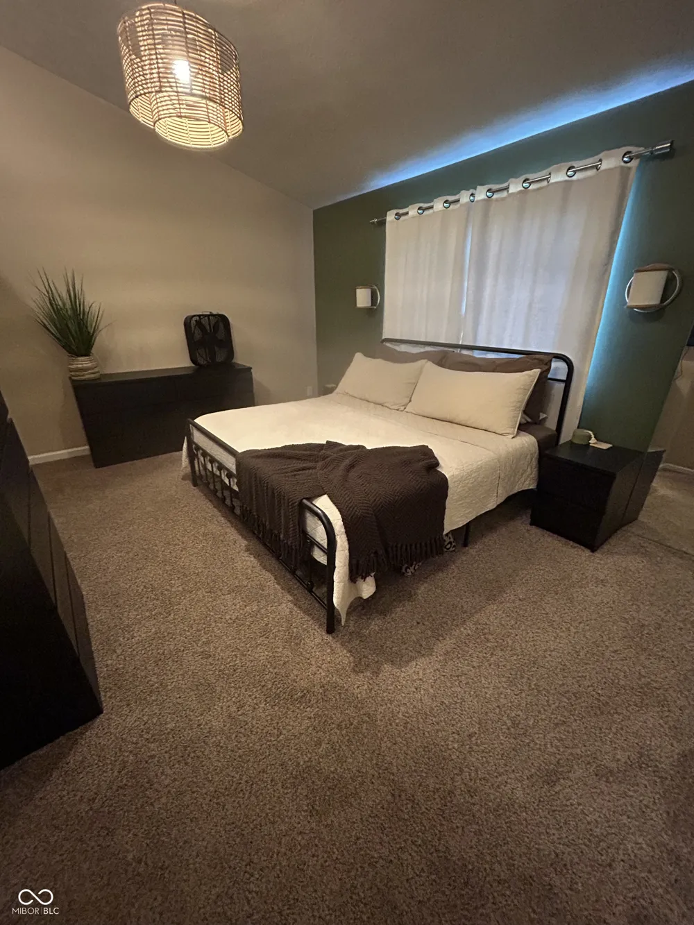 6626 Largo Plainfield, IN 46168
