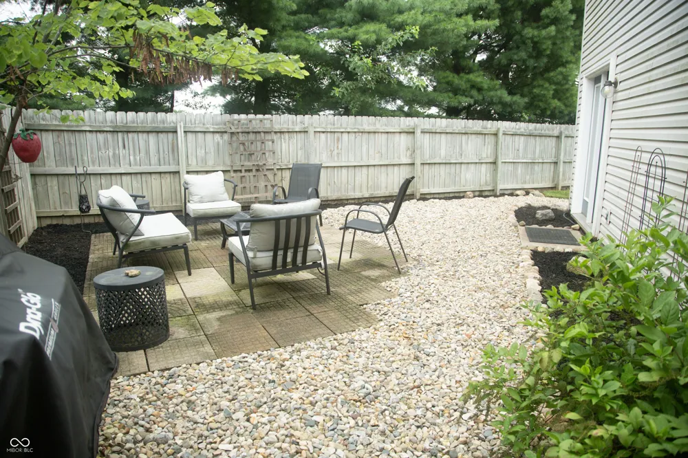 6626 Largo Plainfield, IN 46168