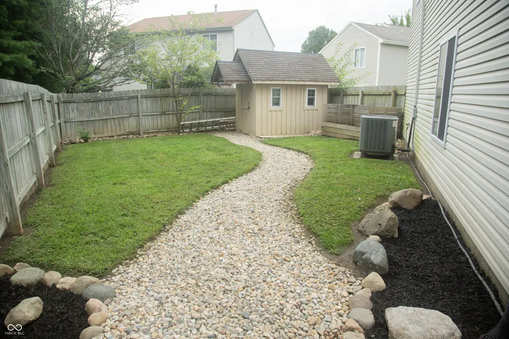 6626 Largo Plainfield, IN 46168