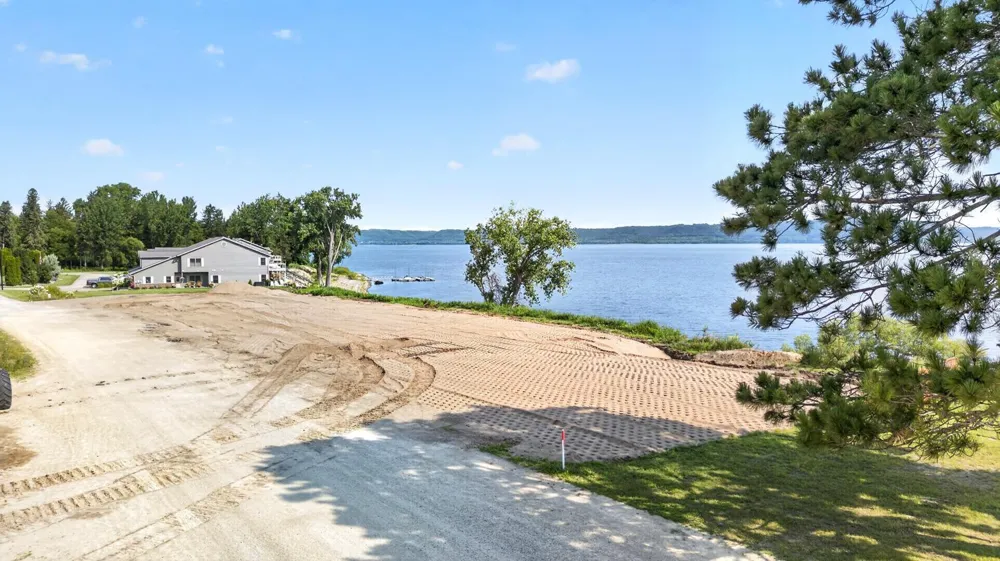 TBD Oak Street S Lake City, MN 55041