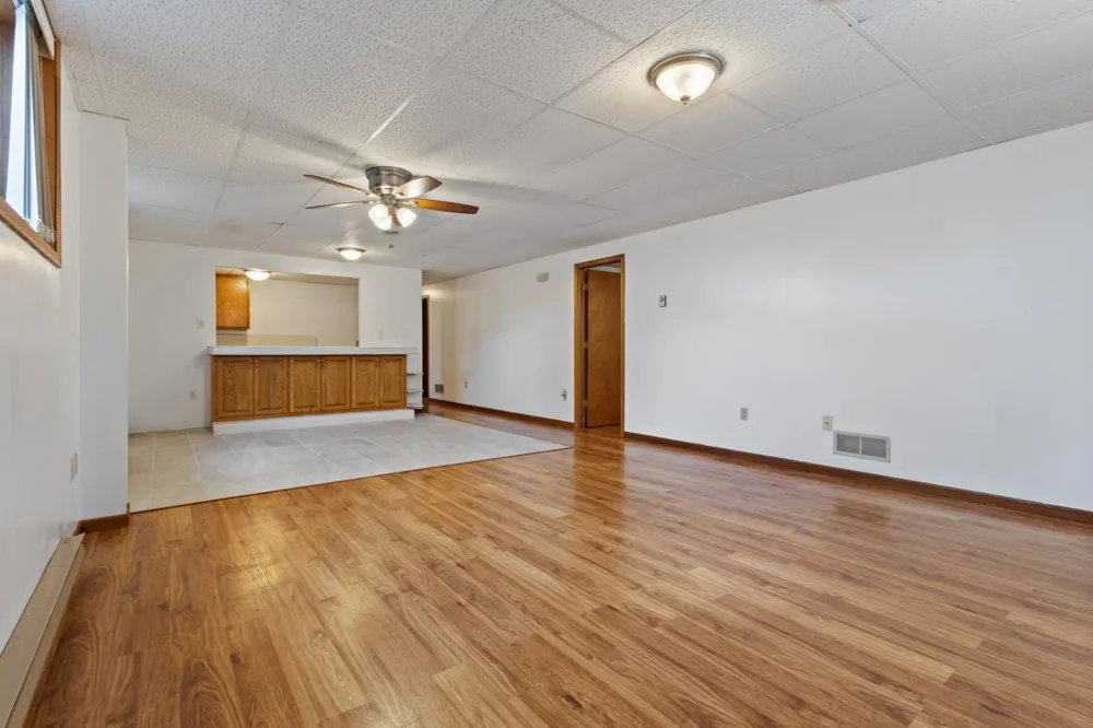 1433 Morris Avenue Hinckley, MN 55037