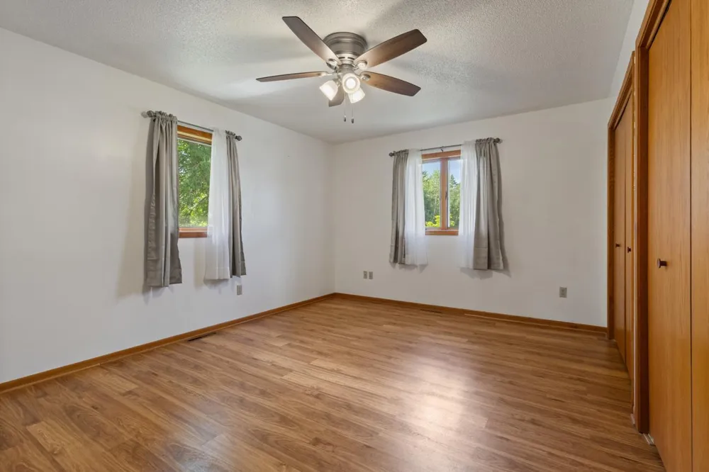1433 Morris Avenue Hinckley, MN 55037