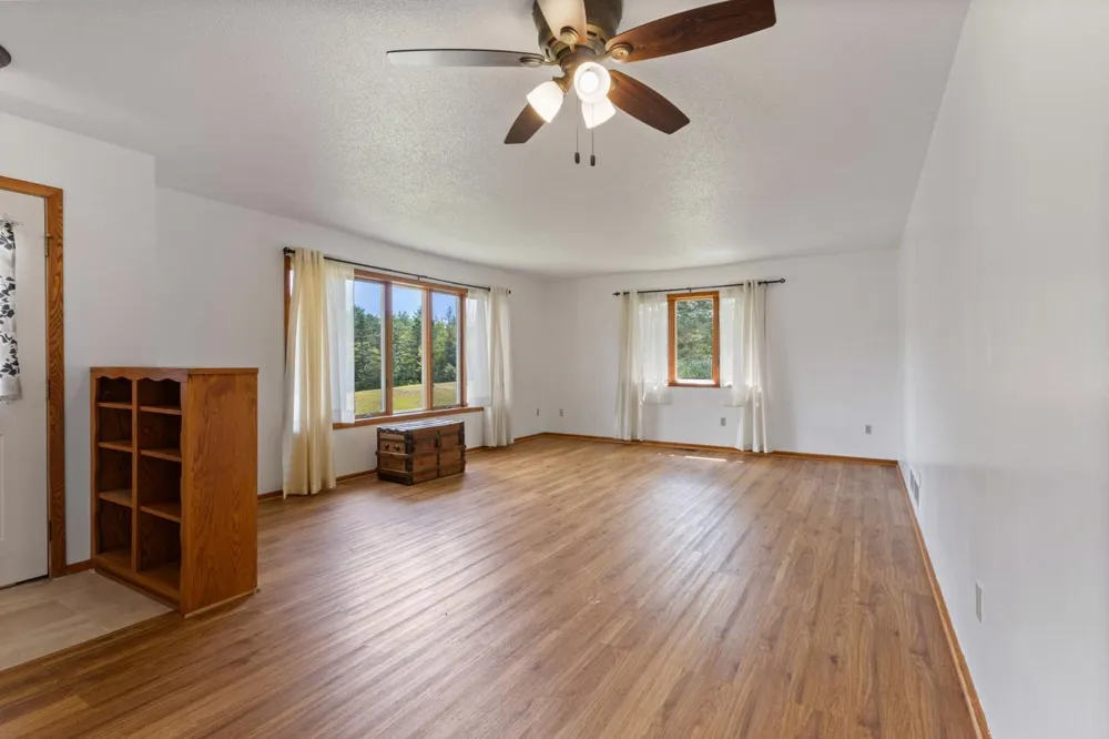 1433 Morris Avenue Hinckley, MN 55037