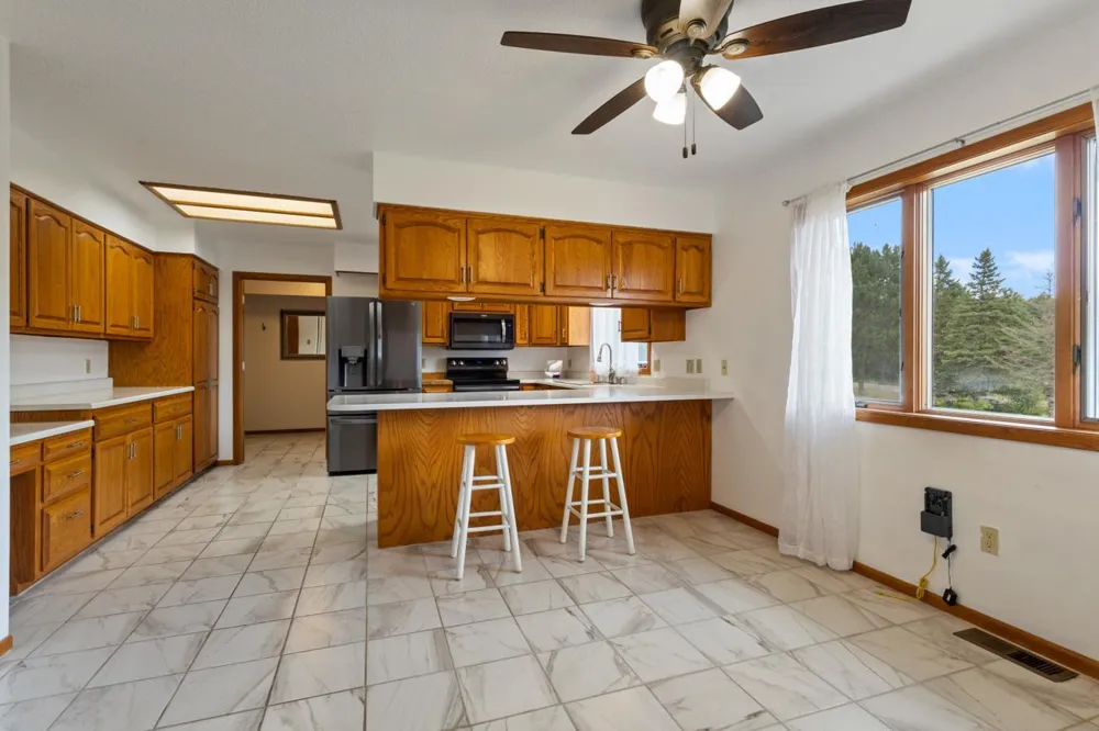 1433 Morris Avenue Hinckley, MN 55037