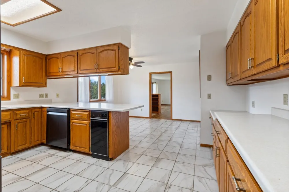 1433 Morris Avenue Hinckley, MN 55037