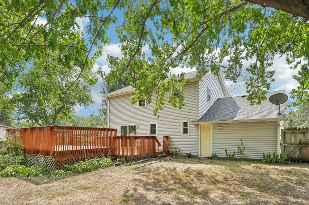 2601 103rd Avenue NW Coon Rapids, MN 55433