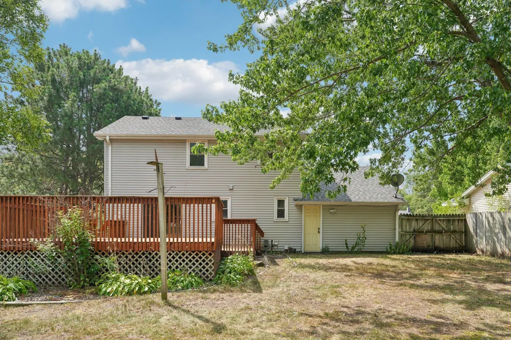 2601 103rd Avenue NW Coon Rapids, MN 55433