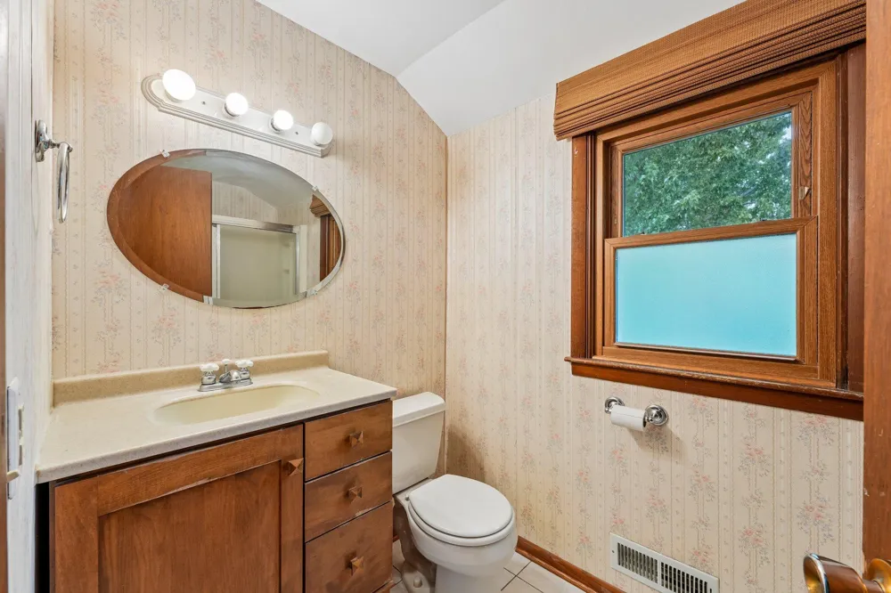 2601 103rd Avenue NW Coon Rapids, MN 55433