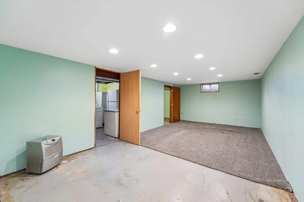 2601 103rd Avenue NW Coon Rapids, MN 55433