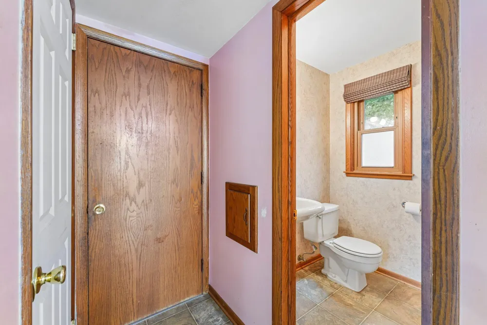 2601 103rd Avenue NW Coon Rapids, MN 55433