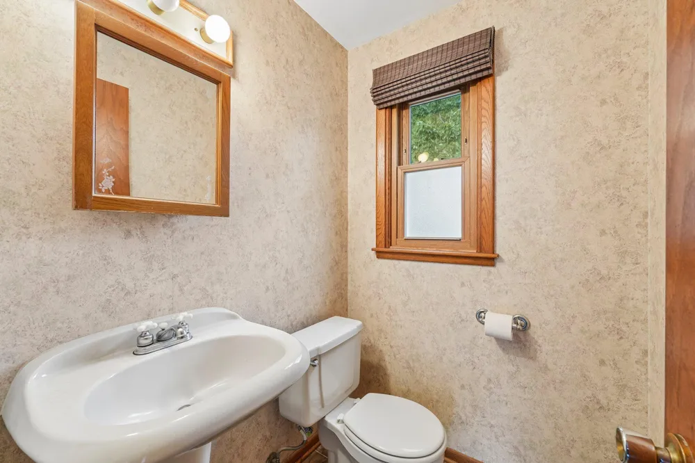 2601 103rd Avenue NW Coon Rapids, MN 55433